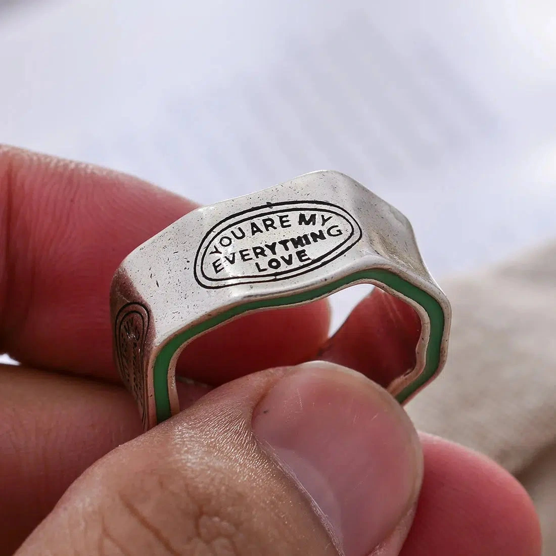 Mein Ein und Alles Ring: Ewige Liebe im funkelnden Glanz